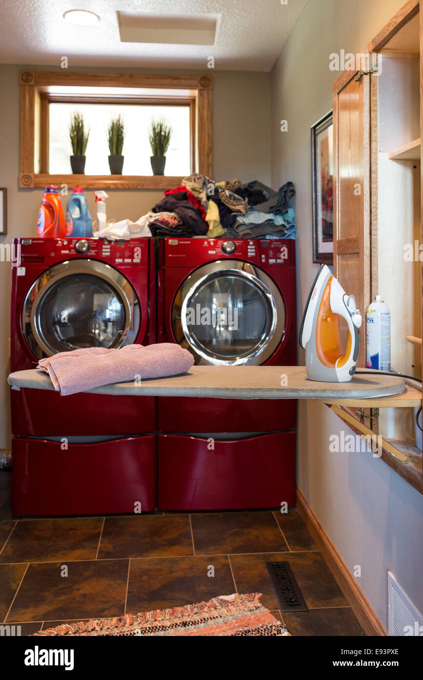 Residential washer and dryer outlet