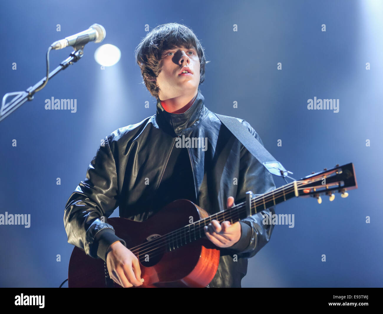 Liverpool, UK. 18th Oct, 2014. Jake Bugg performing live at the Liverpool Echo on his latest UK tour 18th October 2014 Credit:  Simon Newbury/Alamy Live News Stock Photo