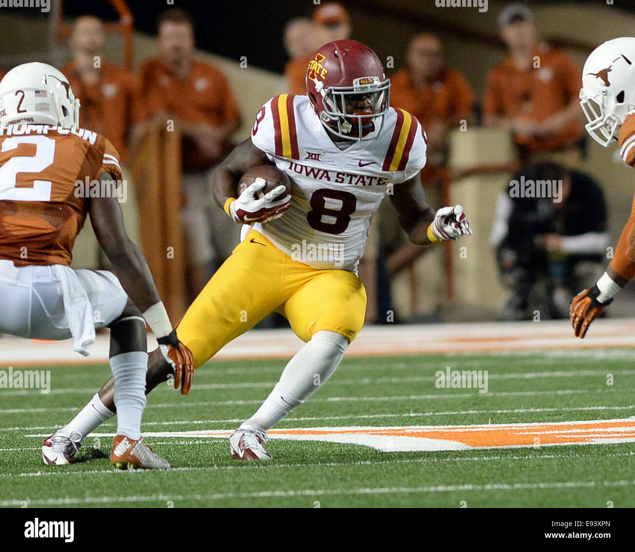 Texas, US. 18th Oct, 2014. D'Vario Montgomery #8 of the Iowa State ...