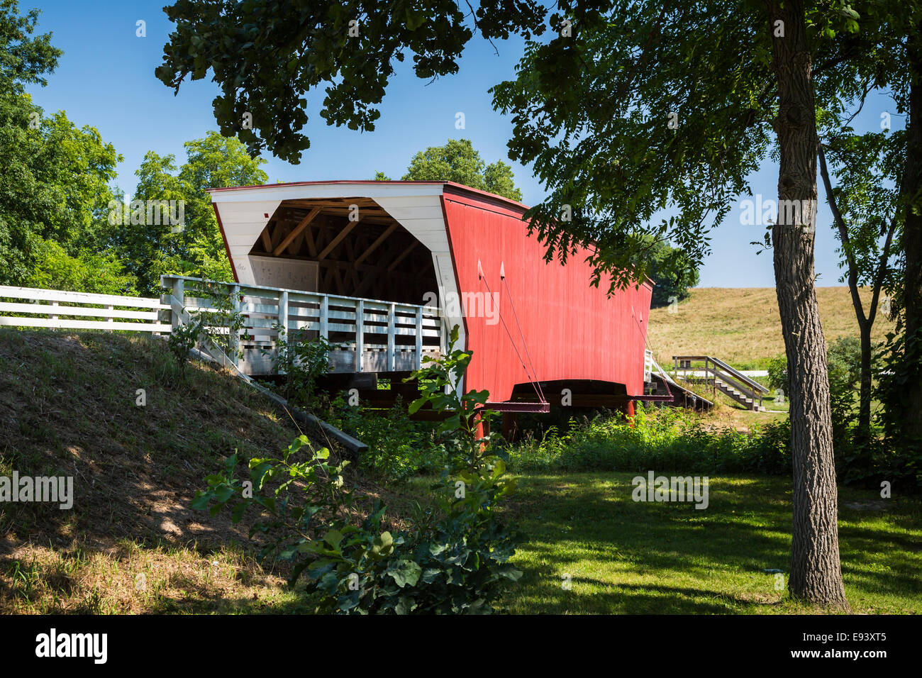 The historic Cedar Covered Bridge near Winterset, Iowa, USA Stock Photo