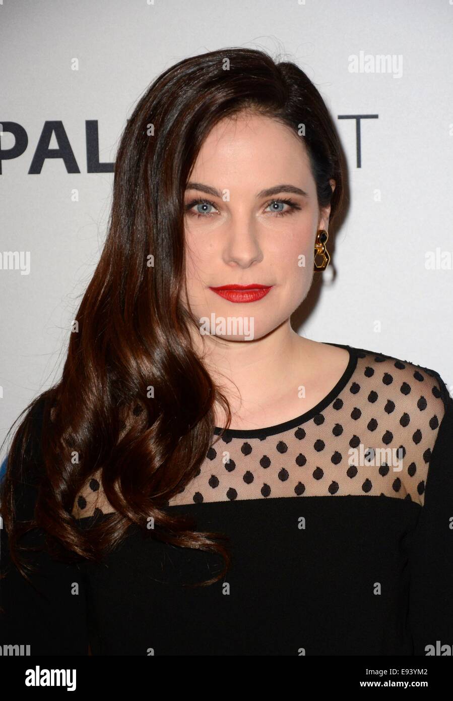 New York, NY, USA. 18th Oct, 2014. Caroline Dhavernas at arrivals for HANNIBAL at 2nd Annual PaleyFest New York TV Fan Festival, The Paley Center for Media, New York, NY October 18, 2014. Credit:  Derek Storm/Everett Collection/Alamy Live News Stock Photo
