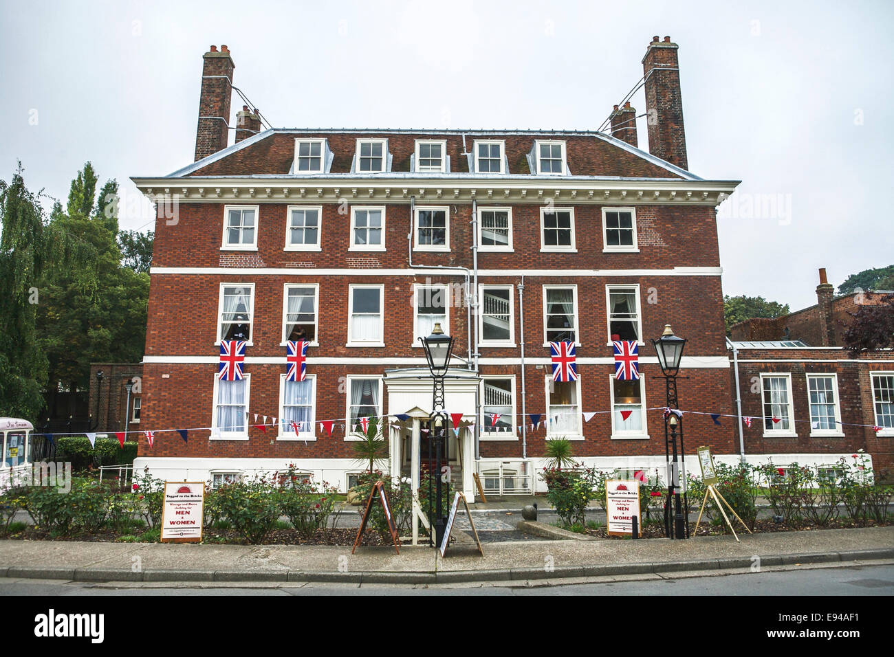 Commissioner's House, The Historic Dockyard, Chatham, Kent, England, UK. This is the oldest surviving naval building in England. Stock Photo