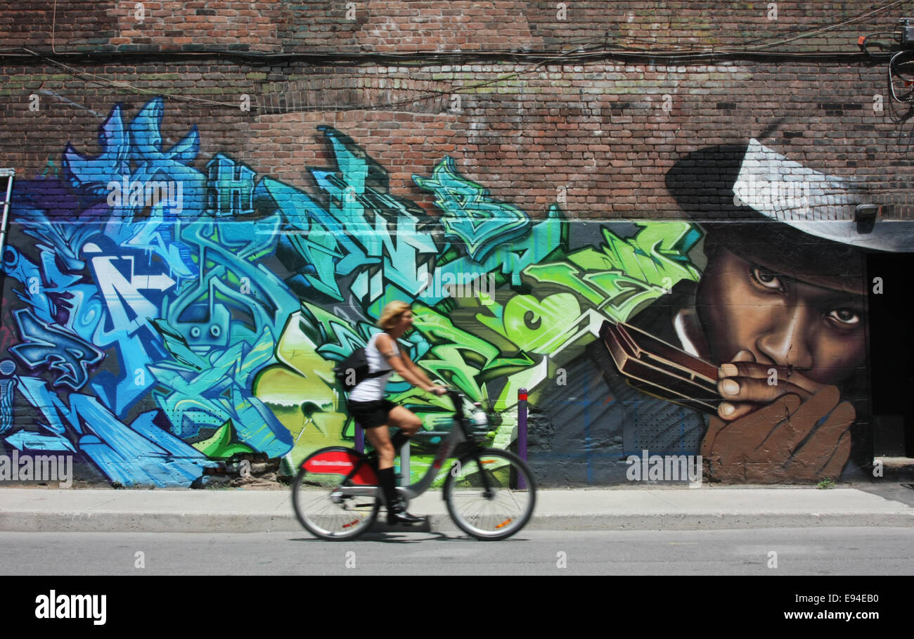 Street Art, Montreal, Canada Stock Photo Alamy