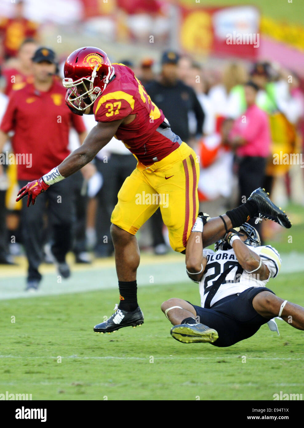 Los Angeles, USA. 18th Oct, 2014. Javorius Allen of the USC Trojans in