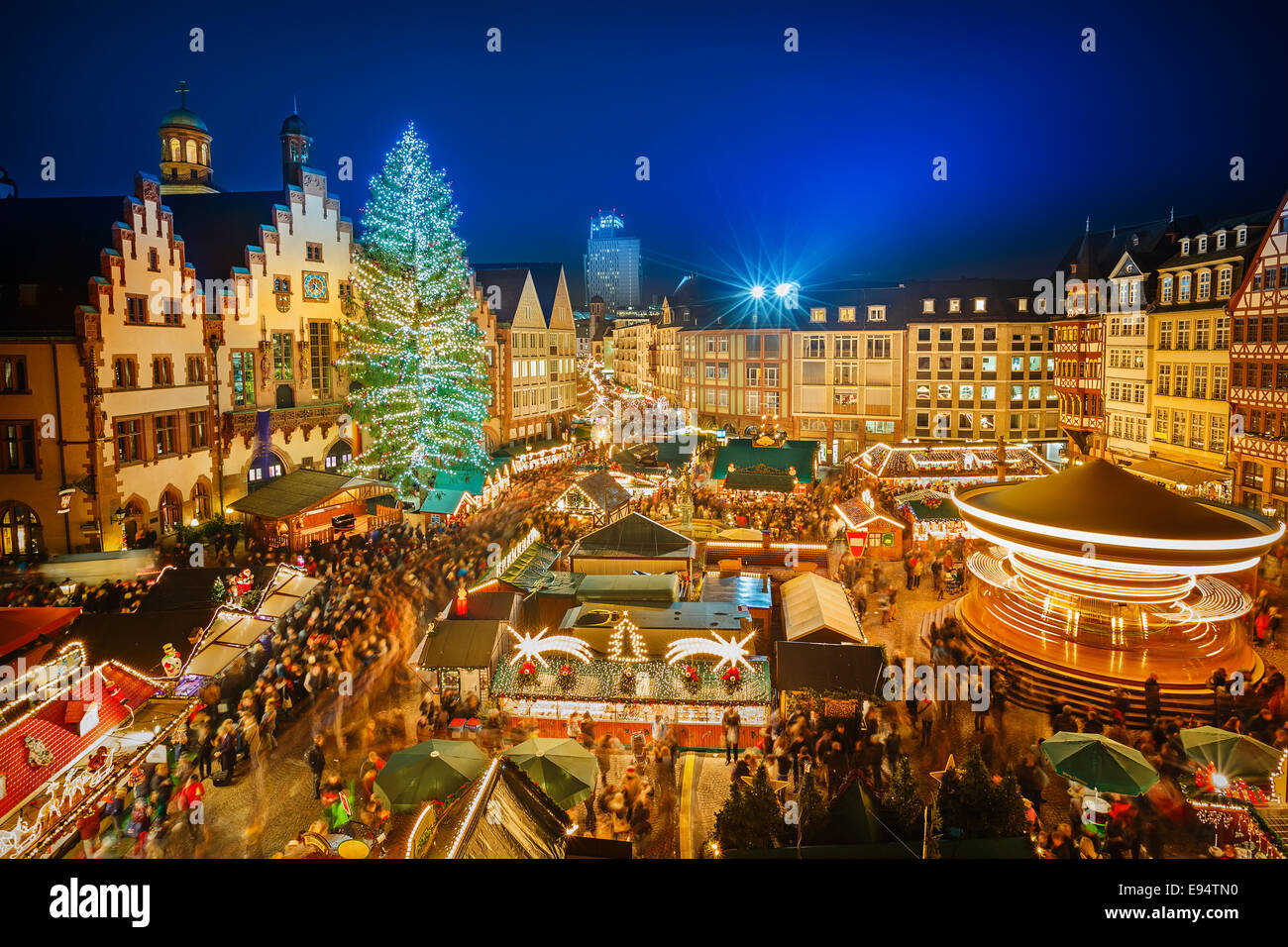 Christmas market in Frankfurt Stock Photo Alamy