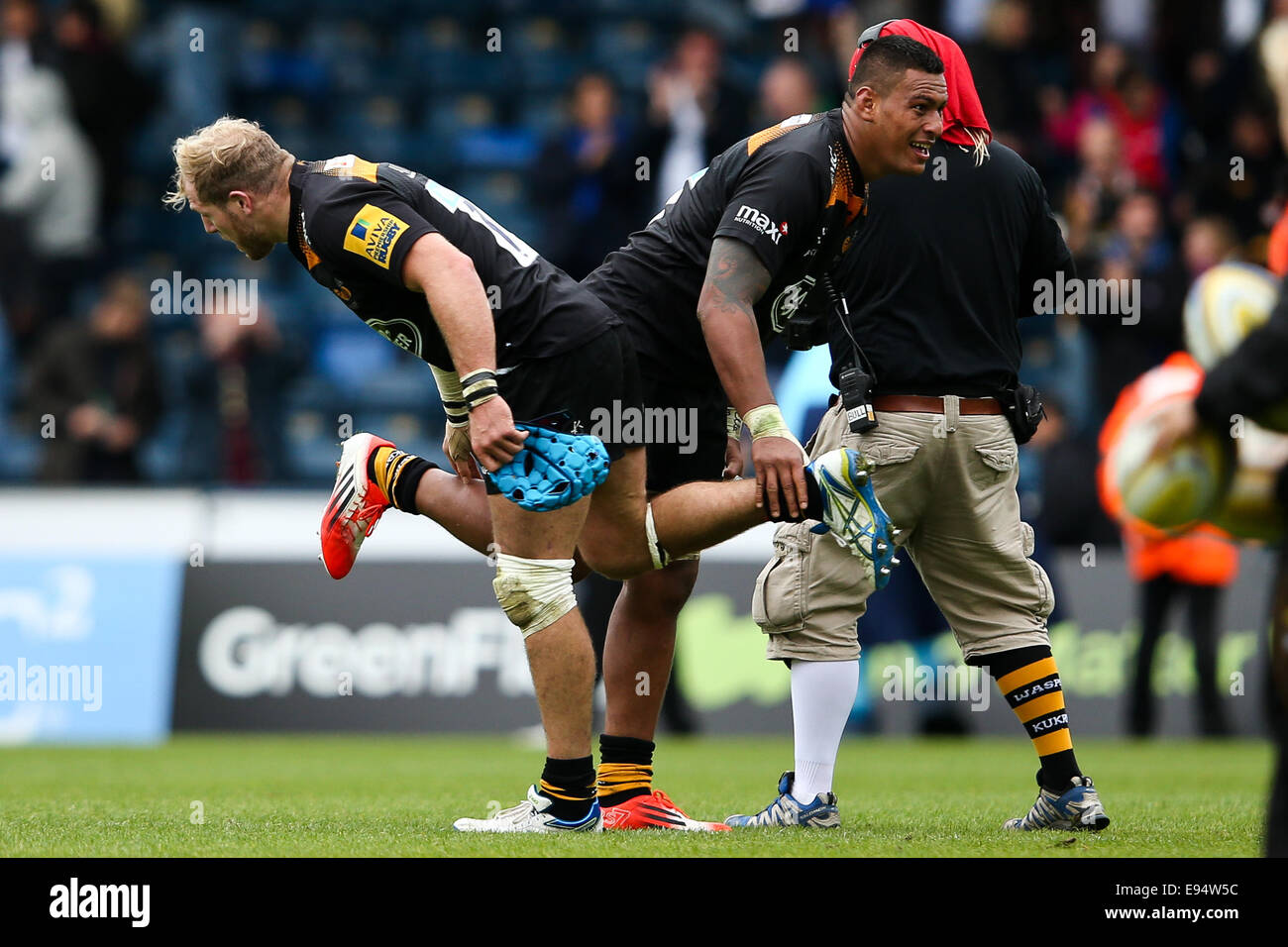 London, UK. 12th Oct, 2014. Back row pairing London Wasps' James ...