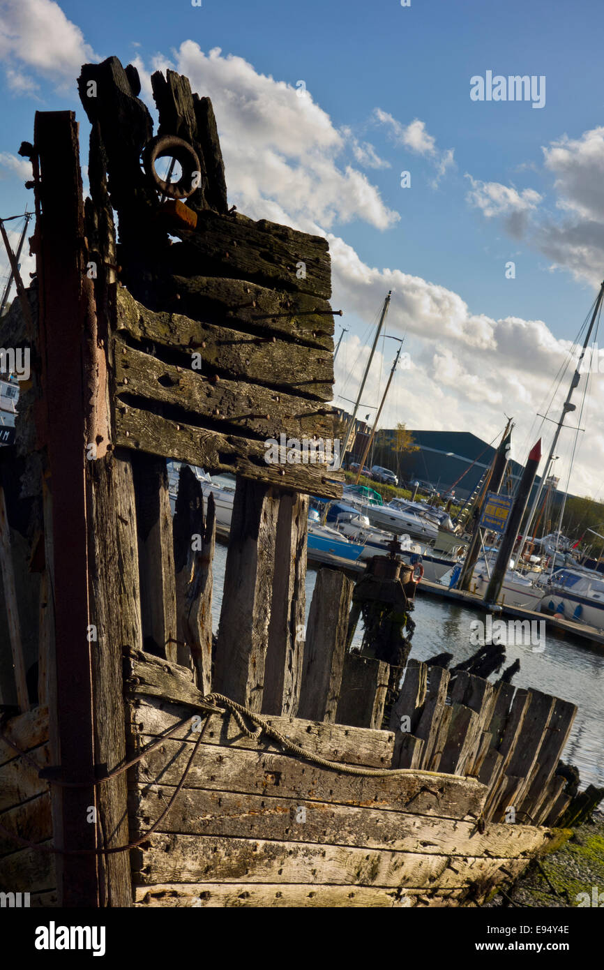 Wreck of old wooden boat ship Stock Photo - Alamy