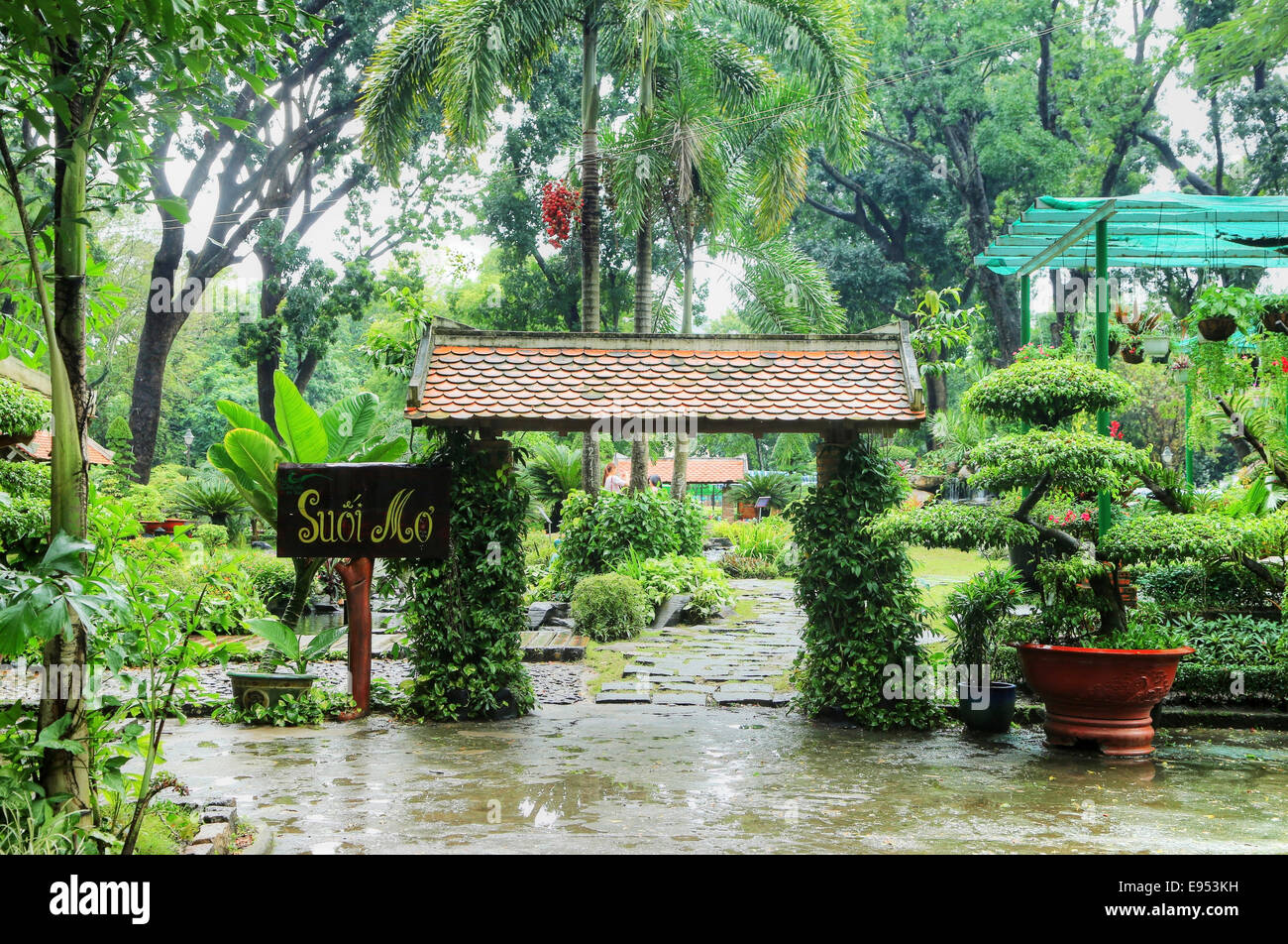 Botanic Gardens and Zoo, Ho Chi