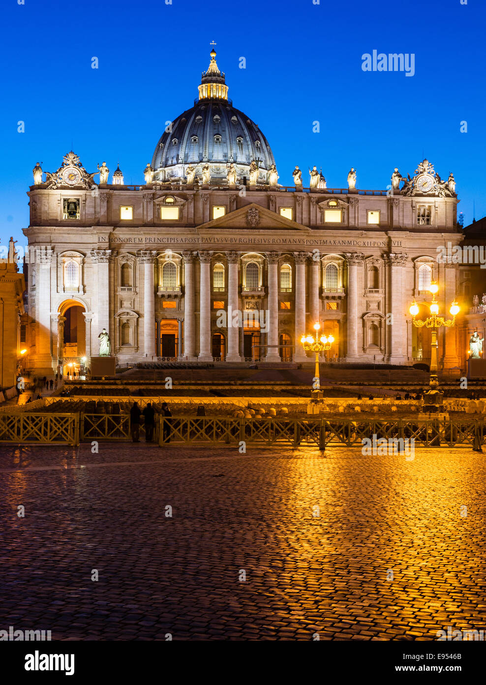St. Peter's Basilica, Basilica di San Pietro, St. Peter's Square, Vatican City, Vatican, Rome, Italy Stock Photo
