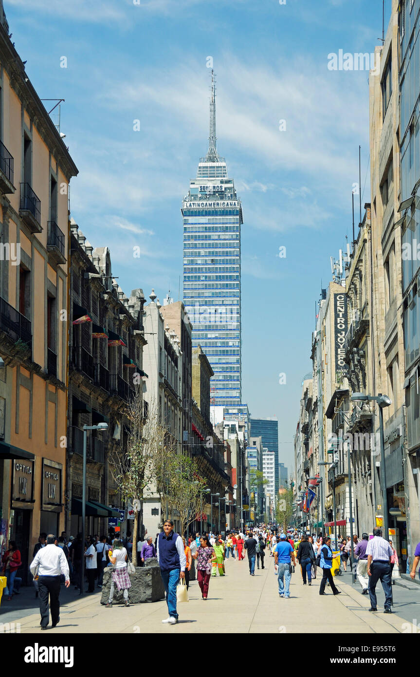 Pedestrianised Avenida Francisco Madero, the landmark Torre Latinoamericana at the back, the historic centre of Mexico City Stock Photo
