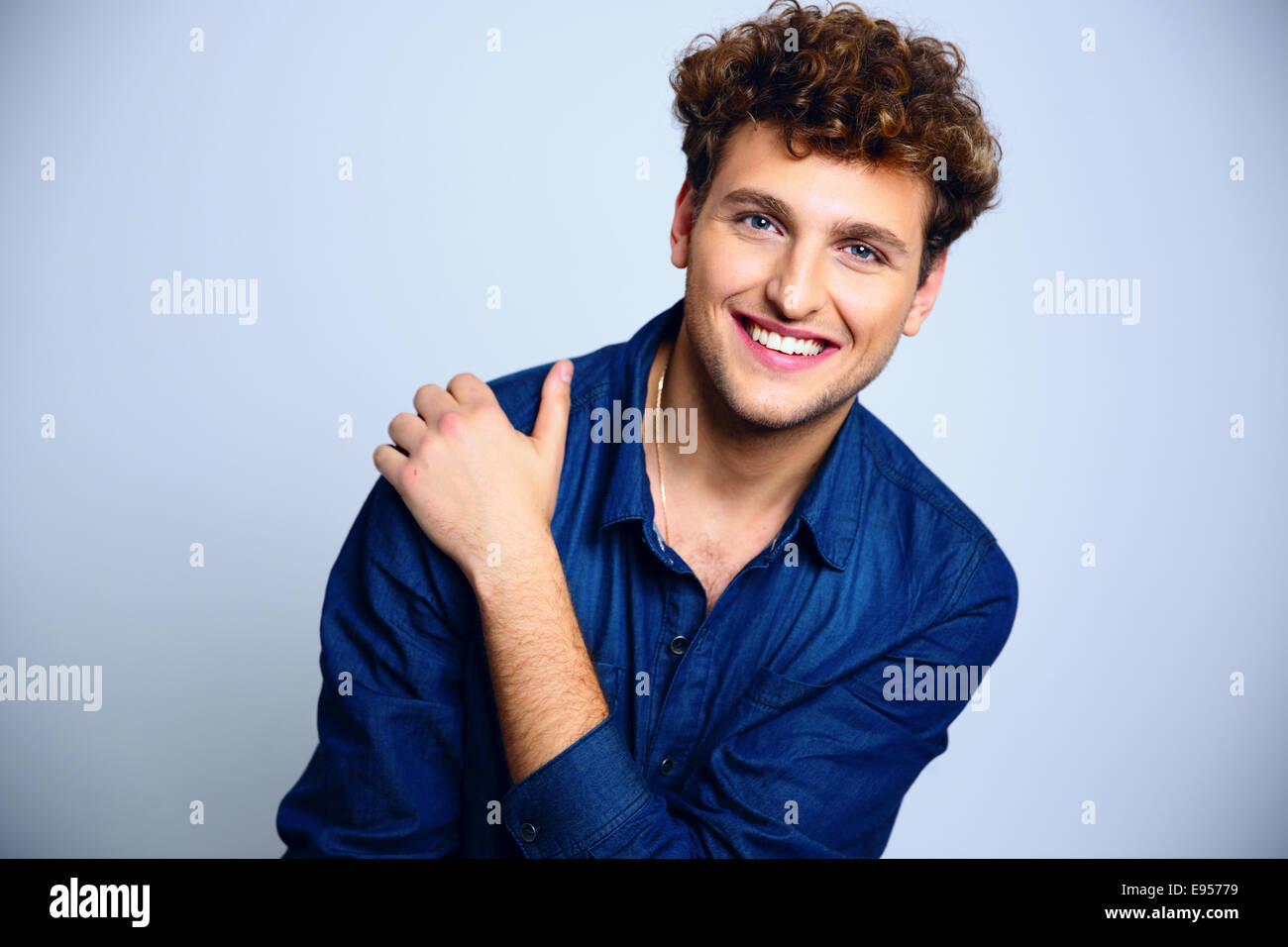 Curly Hair Man Blue Eyes High Resolution Stock Photography And Images Alamy alamy