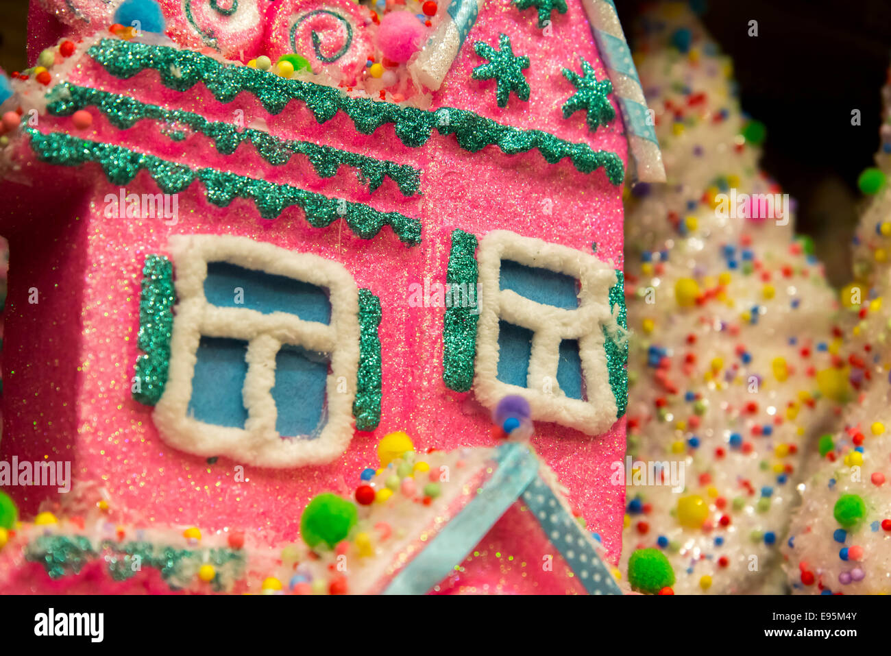 Christmas Decorations Candy House Gingerbread House Stock Photo Alamy