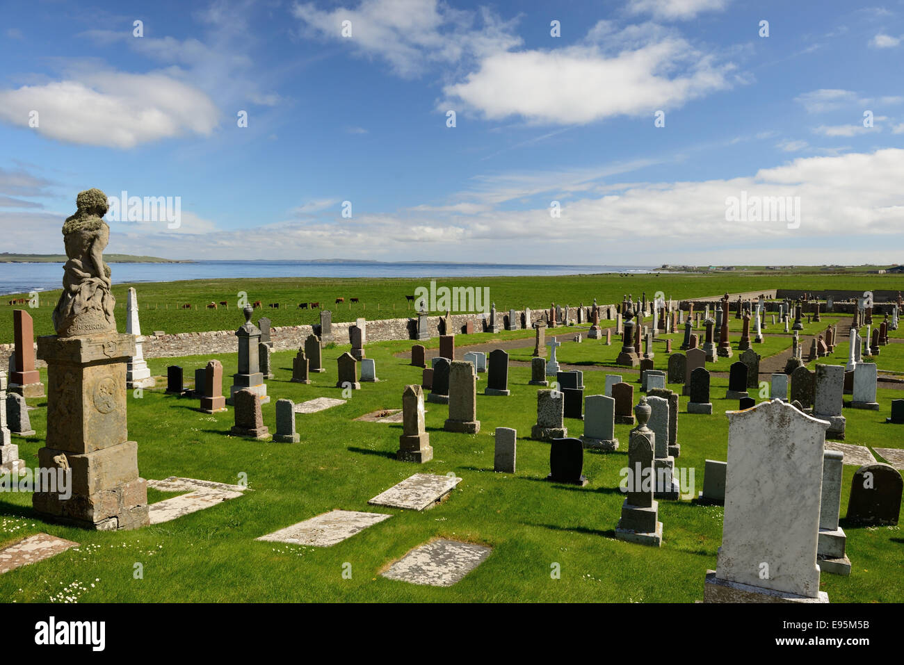 Graveyard at Canisbay church, the most northerly parish church on the Scottish mainland, near John o' Groats. Stock Photo