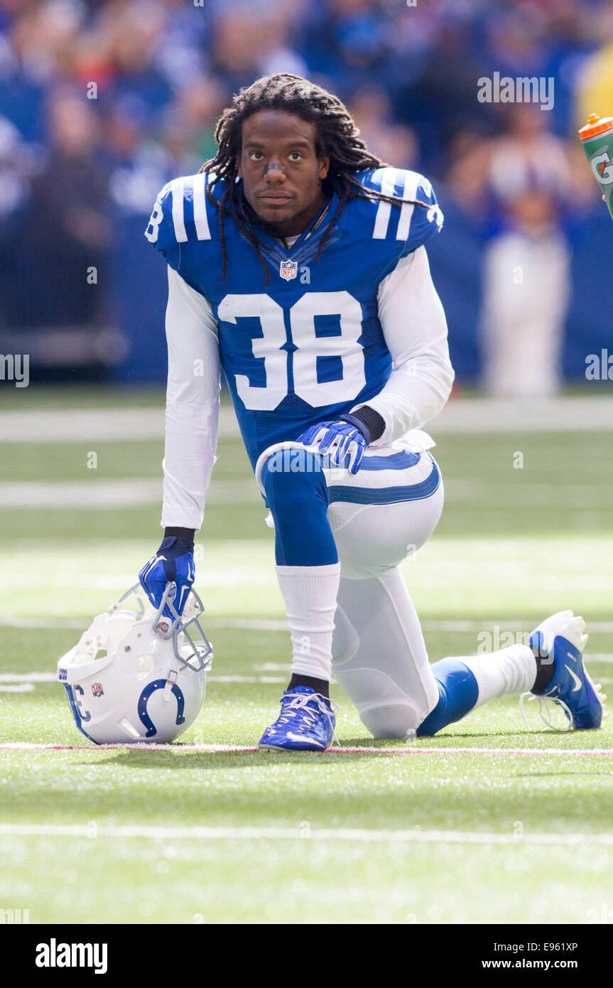 File:Indiana National Guardsmen Support Colts Home Game Against