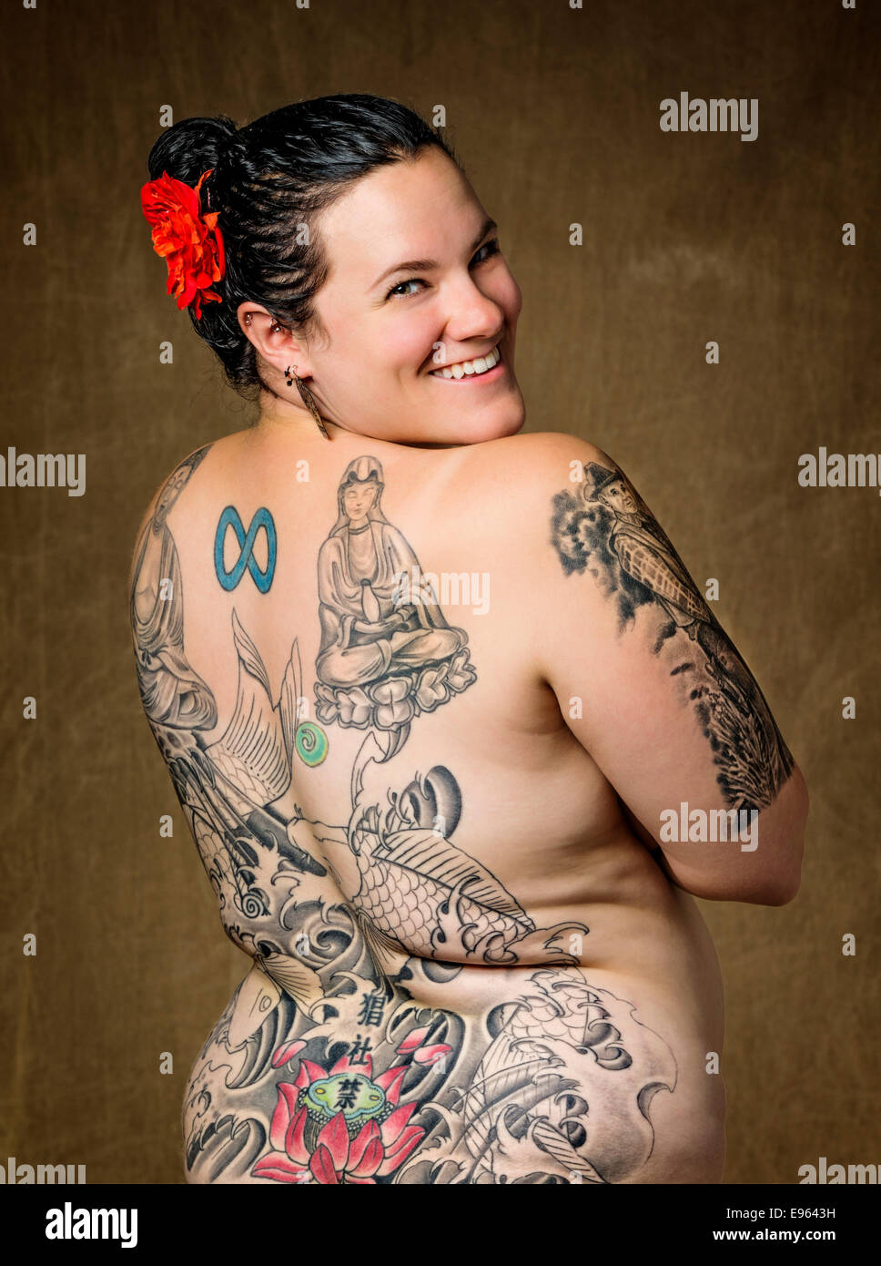 Fat Nude Woman With Tetoo Image