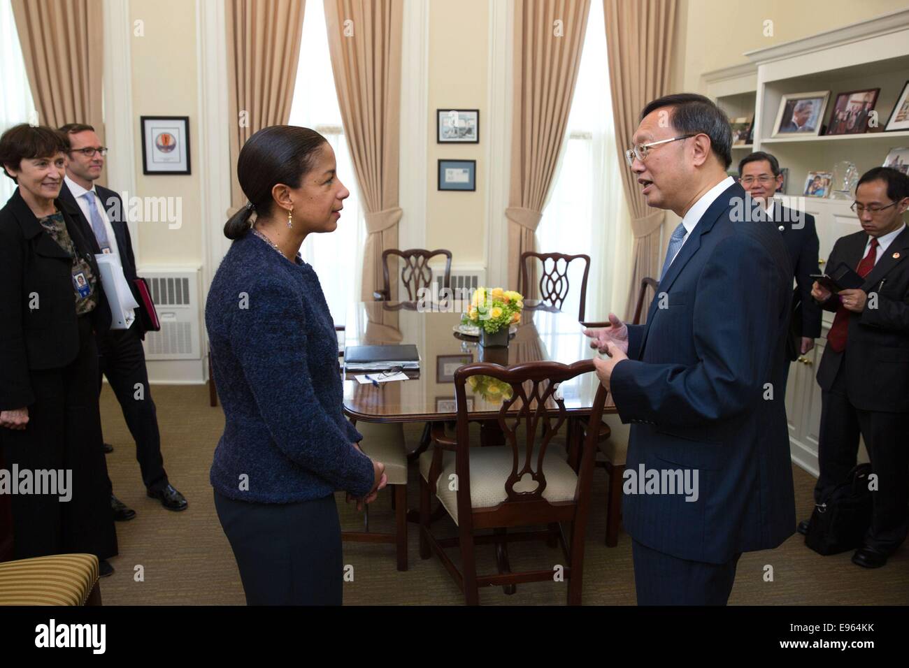 Washington, DC, USA. 21st Oct, 2014. Chinese State Councilor Yang Jiechi (R) meets with U.S. President Barack Obama's National Security Advisor Susan Rice in Washington, DC, the United States, Oct. 20, 2014. © Xinhua/Alamy Live News Stock Photo