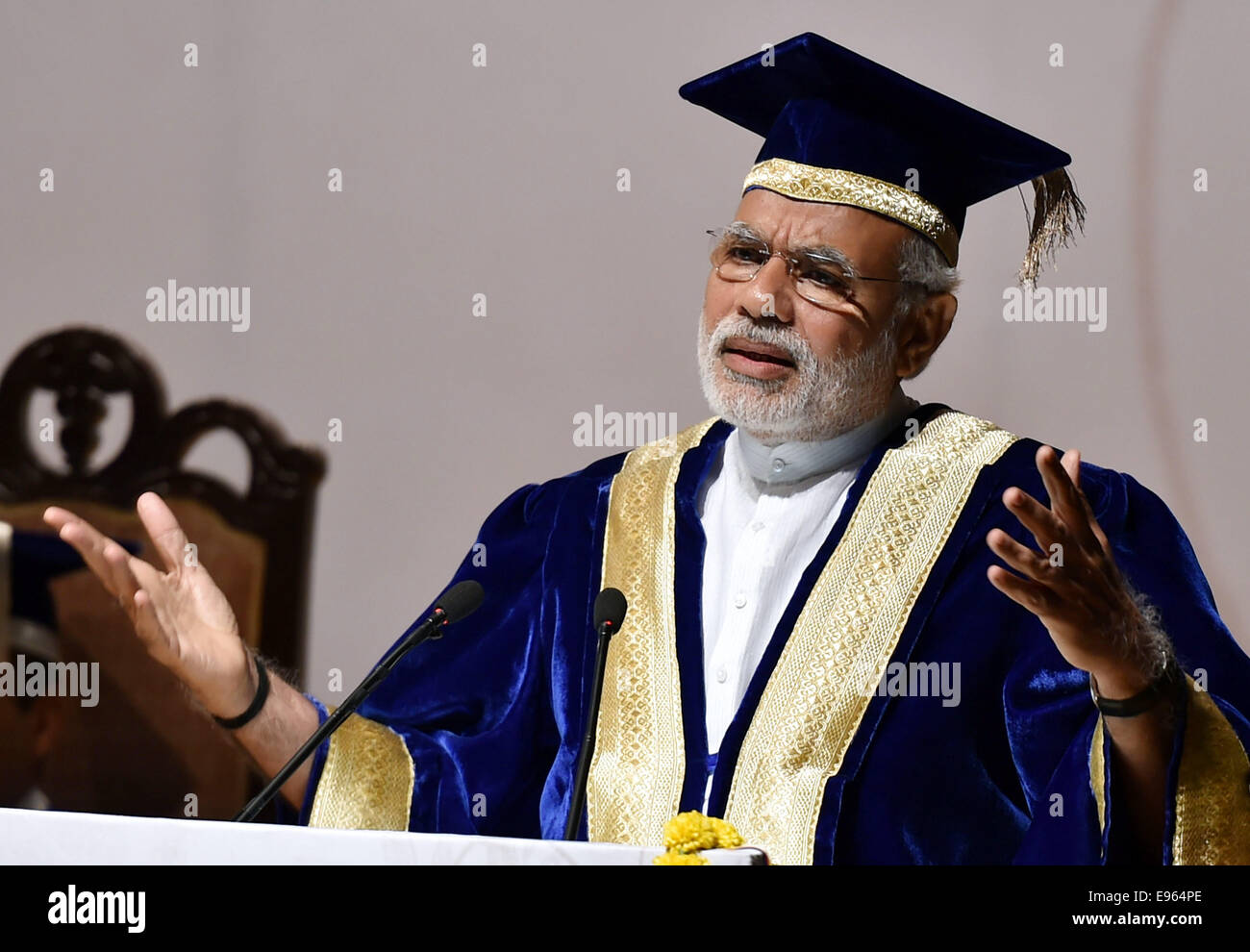 New Delhi. 21st Oct, 2014. Indian Prime Minister Narendra Modi addresses the delegates during the 42nd Convocation of the All India Institute of Medical Sciences in New Delhi, India, on Oct. 20, 2014. Credit:  Xinhua/Alamy Live News Stock Photo