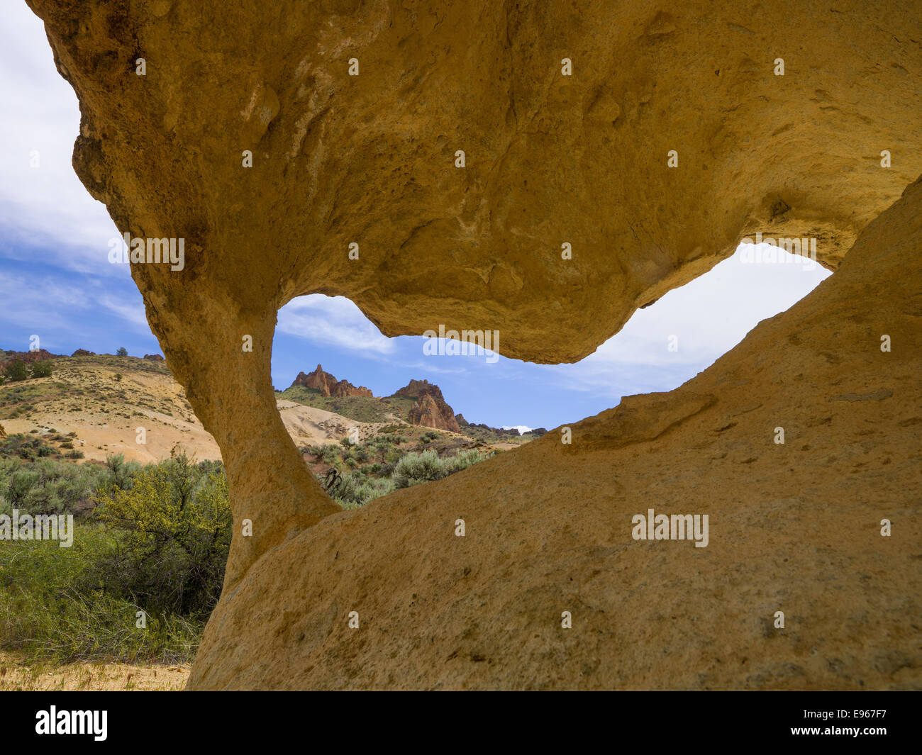 Ash Tuff formations along the Juniper Ridge-Honeycomb trail in the Owyhee Desert. Stock Photo