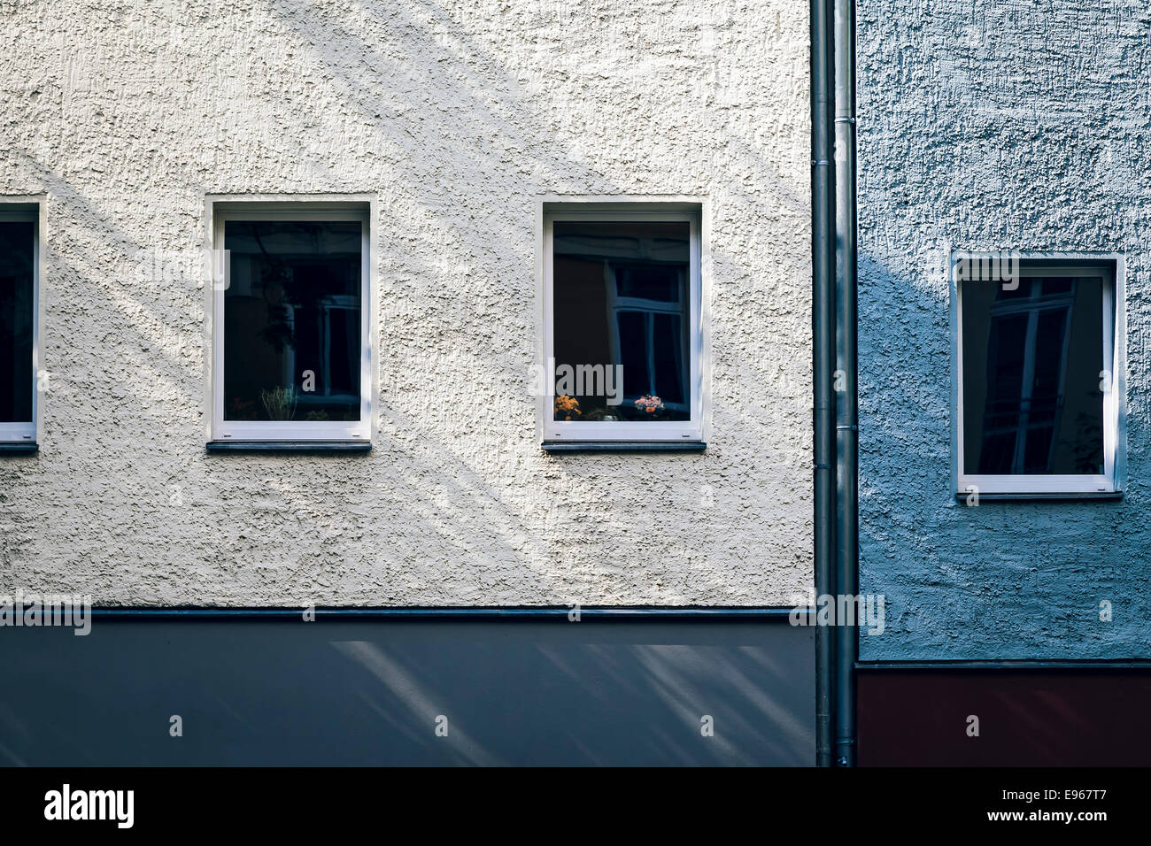 White rendered buildings hi-res stock photography and images - Alamy