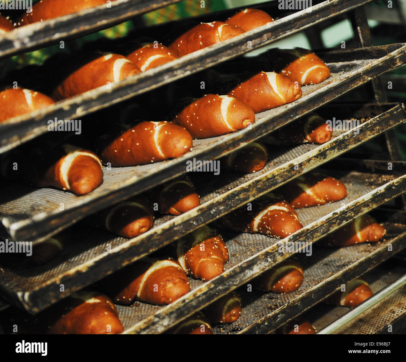 bread factory production Stock Photo - Alamy