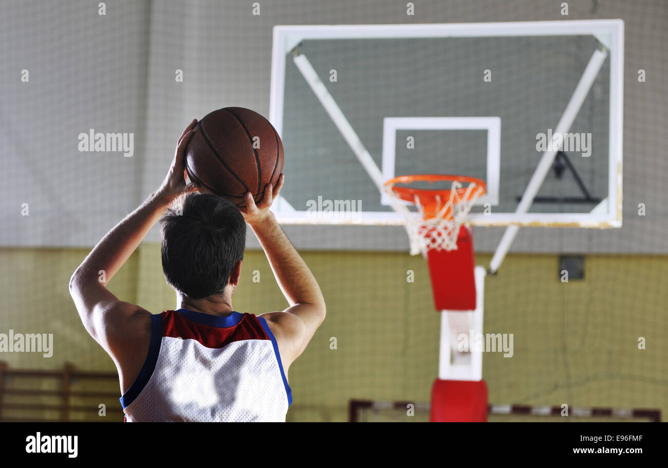 basketball player shooting Stock Photo Alamy