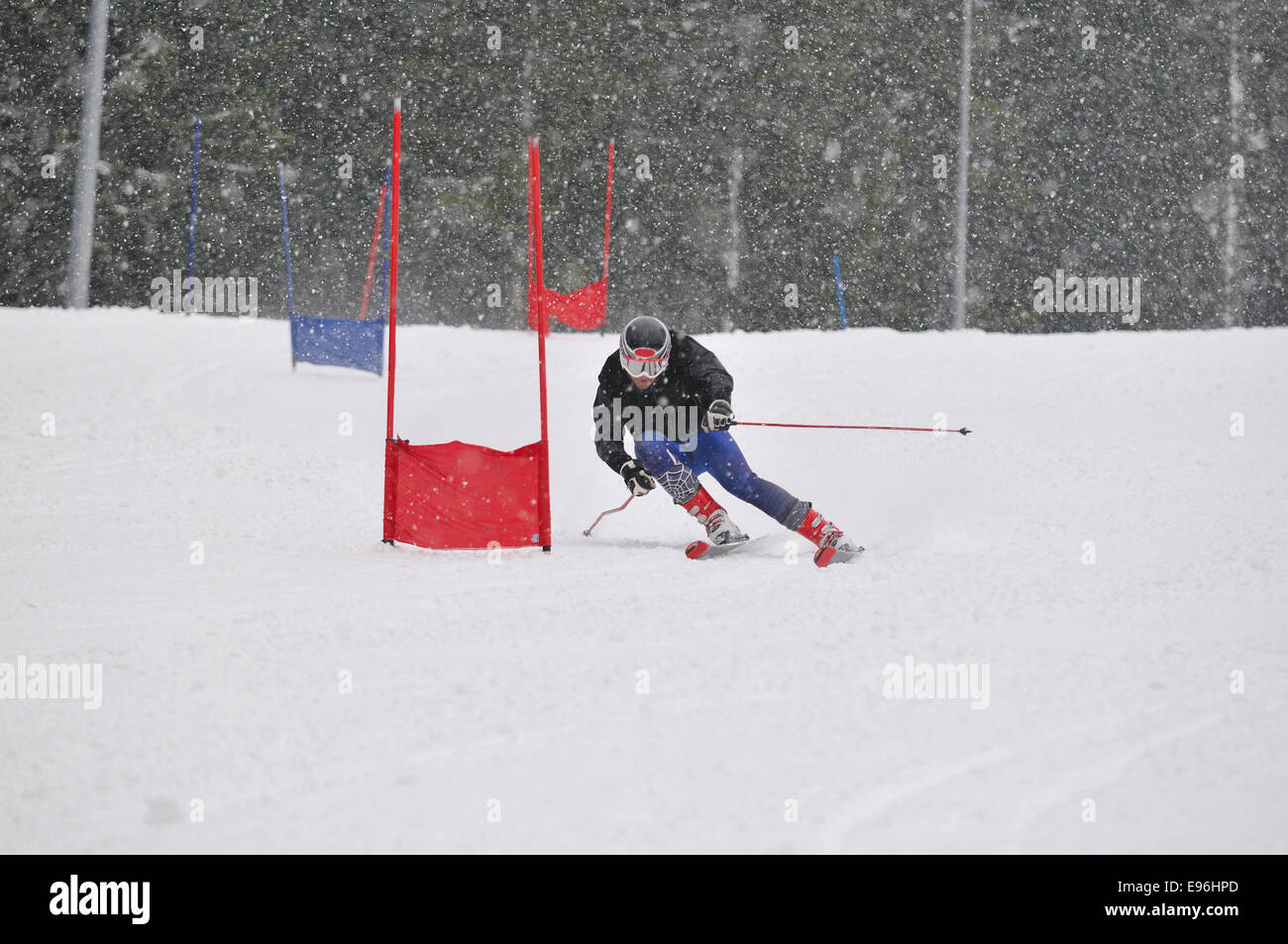 Youth alpine ski racing hi-res stock photography and images - Alamy