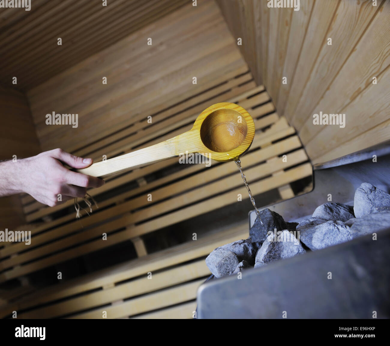 hot stones and splashing water in sauna Stock Photo Alamy