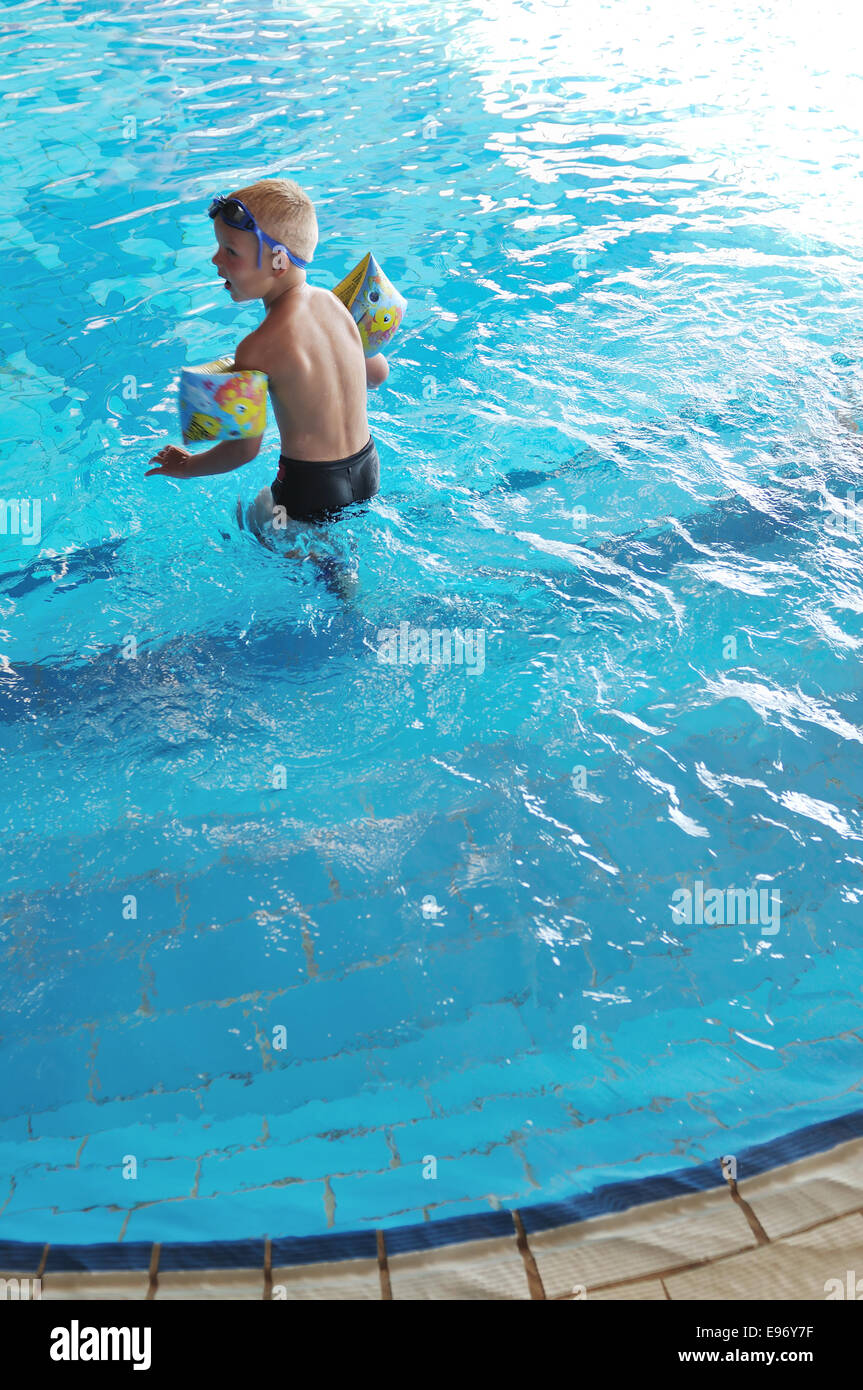 swimming pool fun Stock Photo Alamy