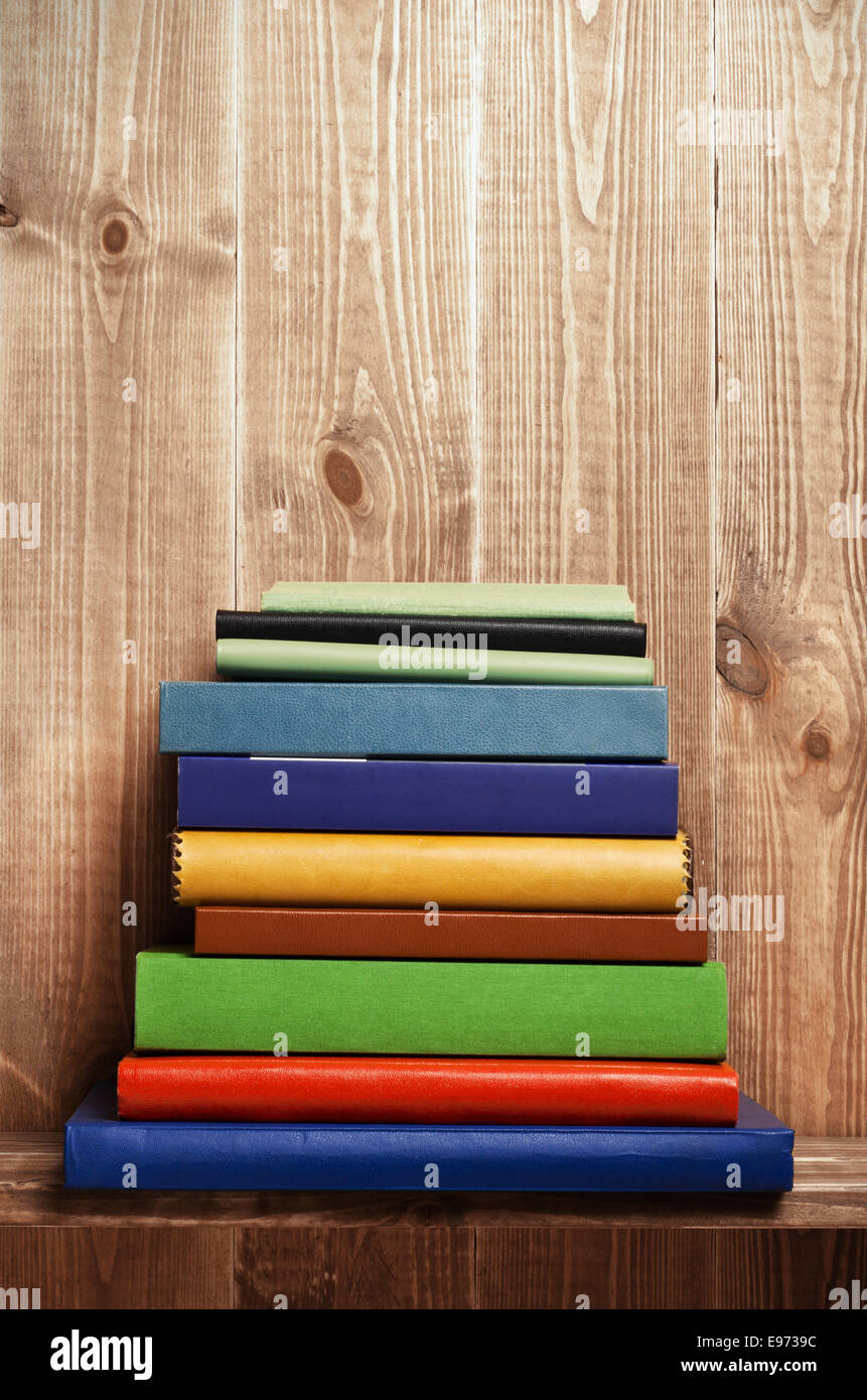 Booksshelf hires stock photography and images Alamy