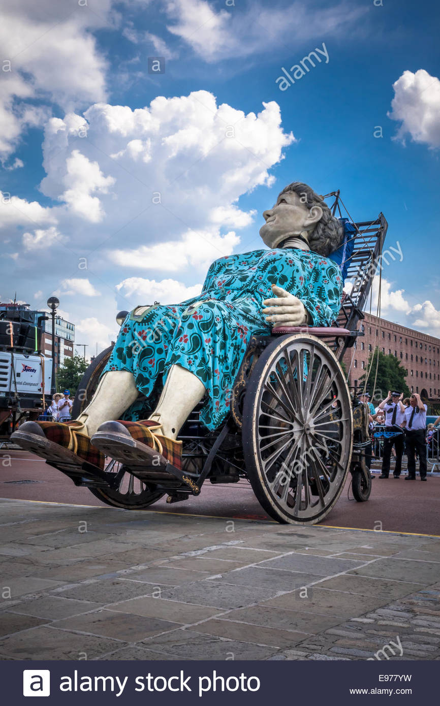 Giant Puppet Stock Photos & Giant Puppet Stock Images Alamy