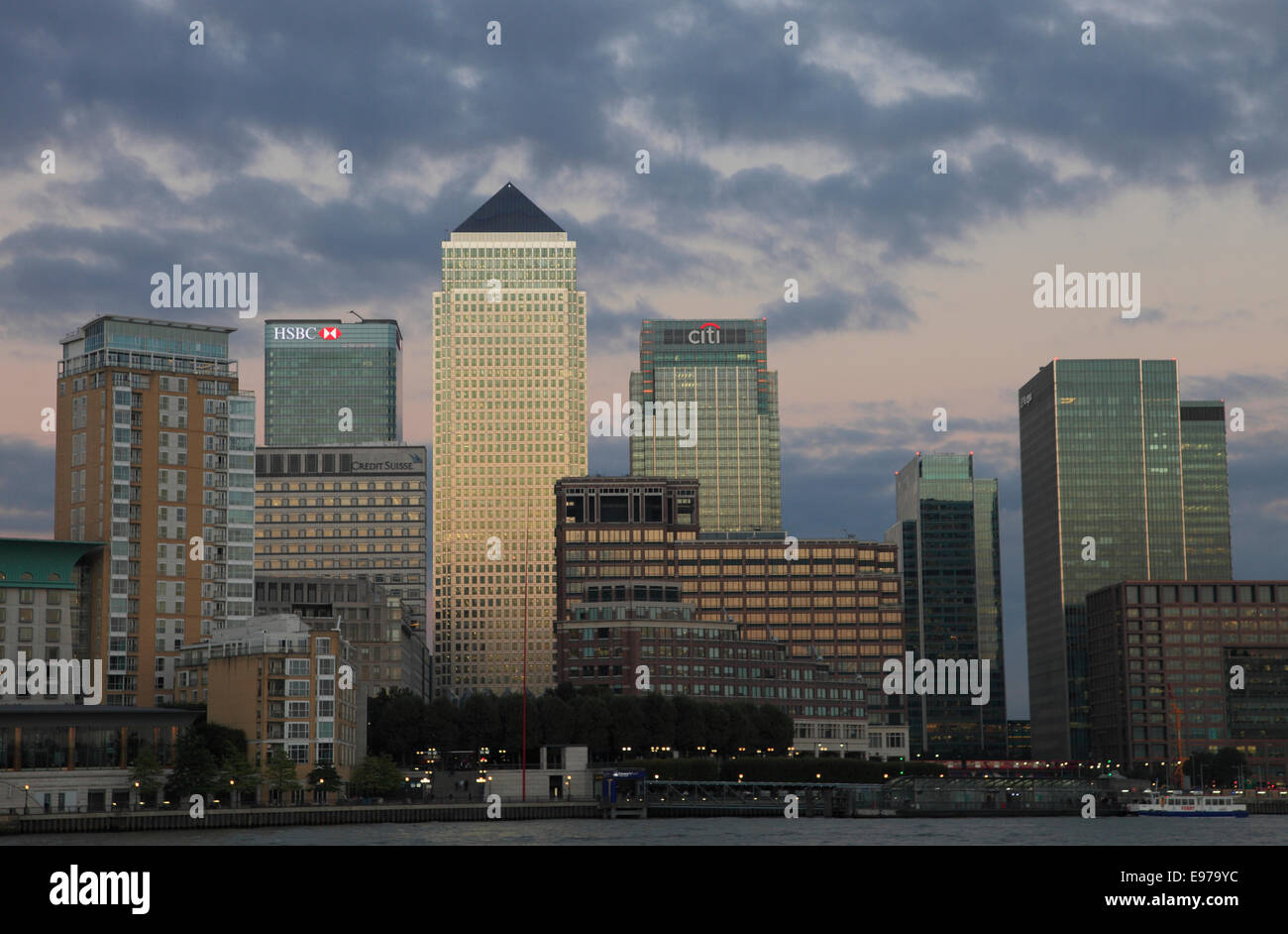 UK, London, Docklands, Canary Wharf towers and the river Thames as seen from Rotherhithe.   © Zute Lightfoot Photo Stock Photo