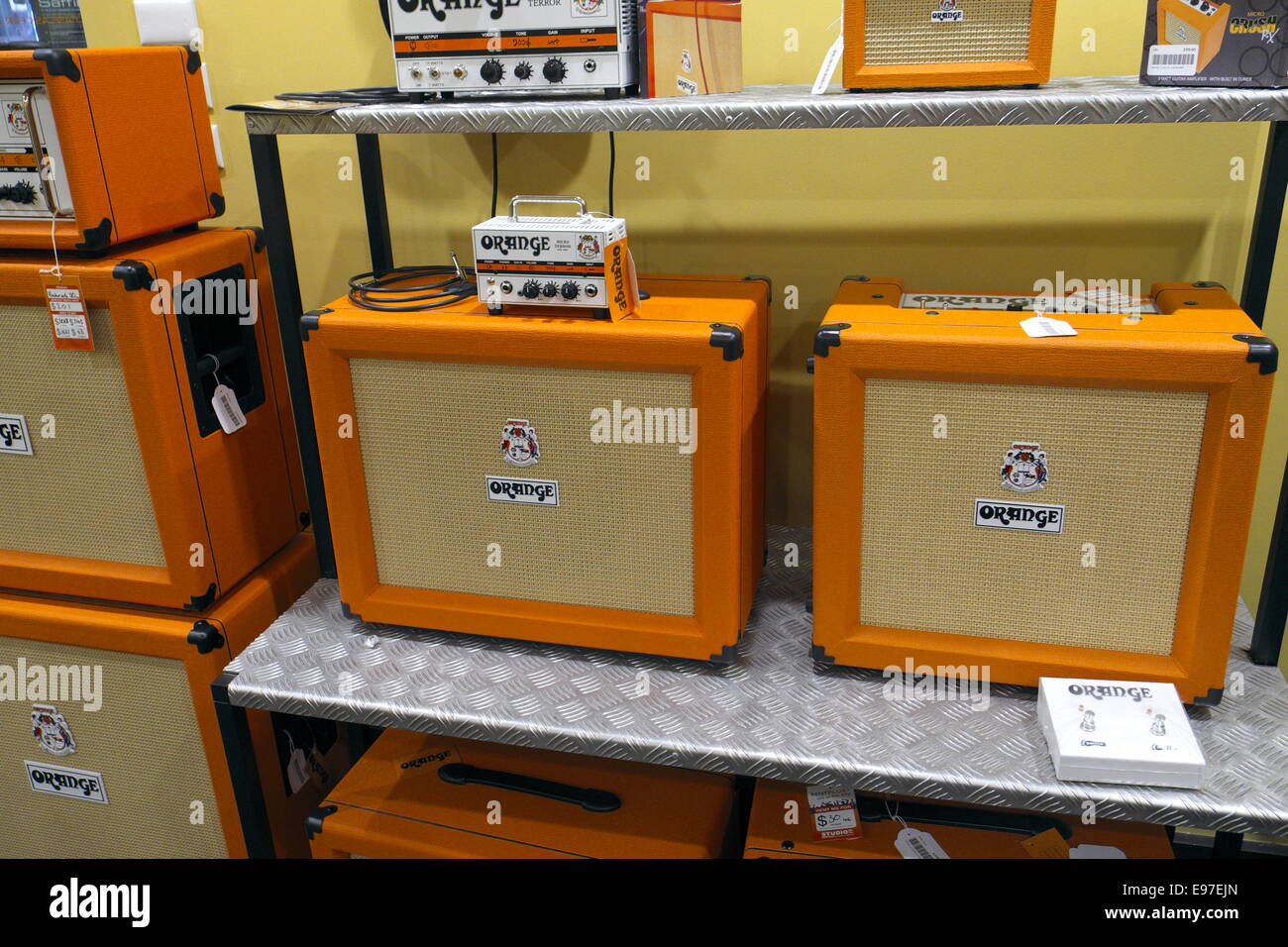 Amplifiers High Resolution Stock Photography and Images Alamy