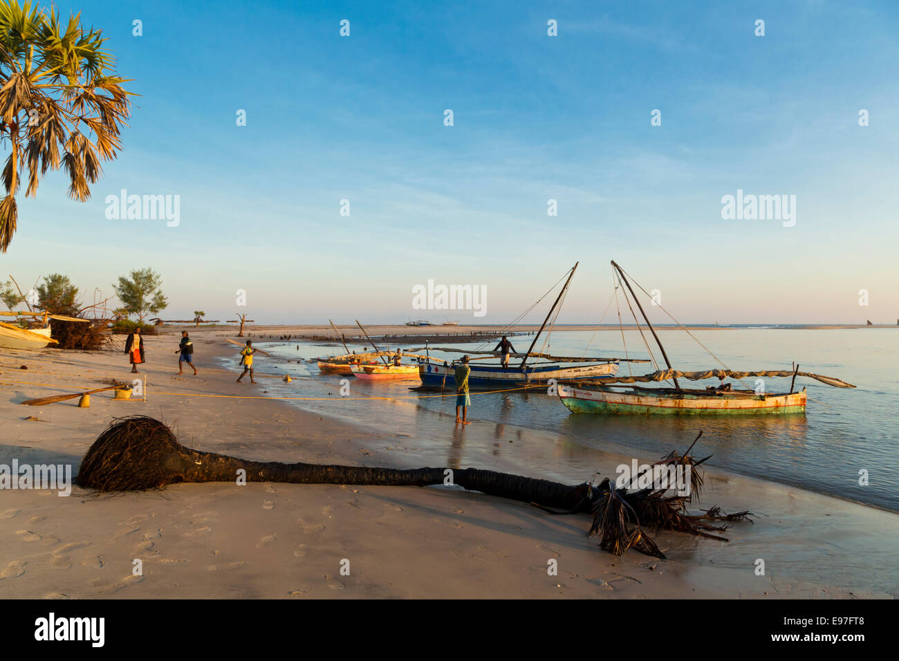 Traditional sailing boat, Antsanitia, Madagascar Stock Photo - Alamy