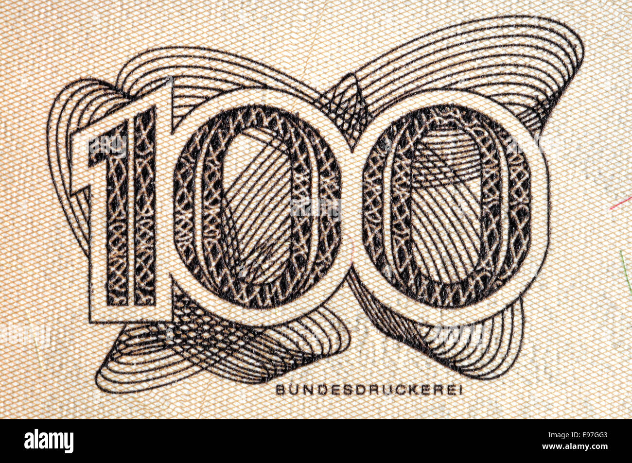 Detail from a Peruvian banknote showing number 100, security printing deatails and 'Bundesdruckerei' (printer) Stock Photo