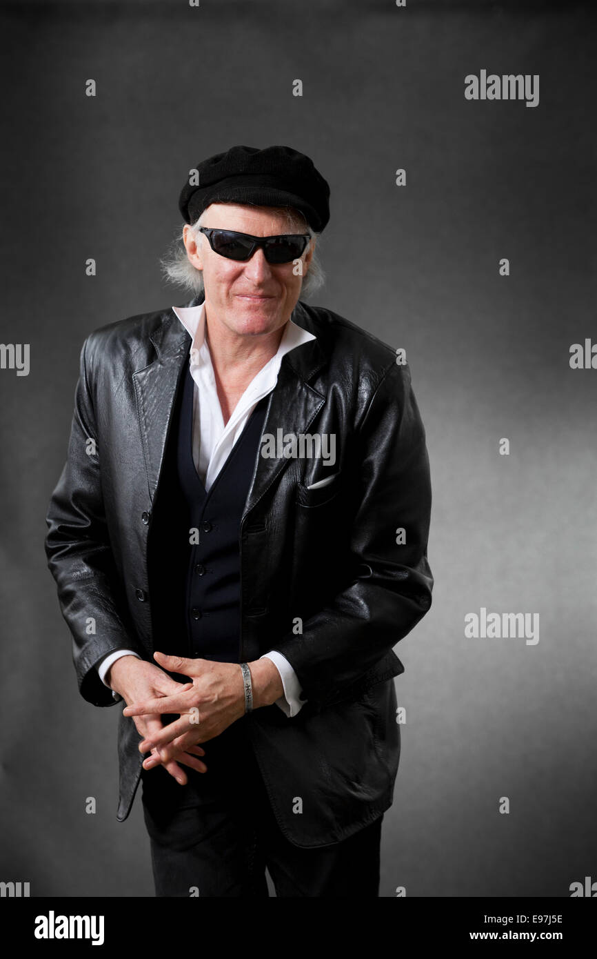 Martin Newell, singer, guitarist, songwriter, poet and author, at the Edinburgh International Book Festival. 2014 Stock Photo