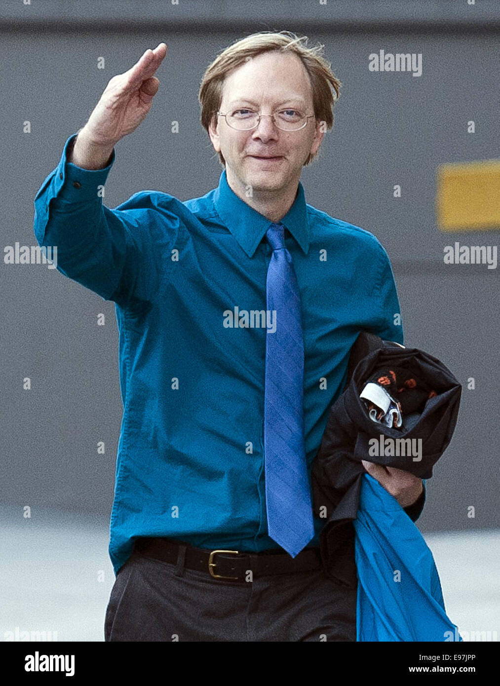 Hollywood, California, USA. 20th Oct, 2014. 'Science Bob' Pflugfelder