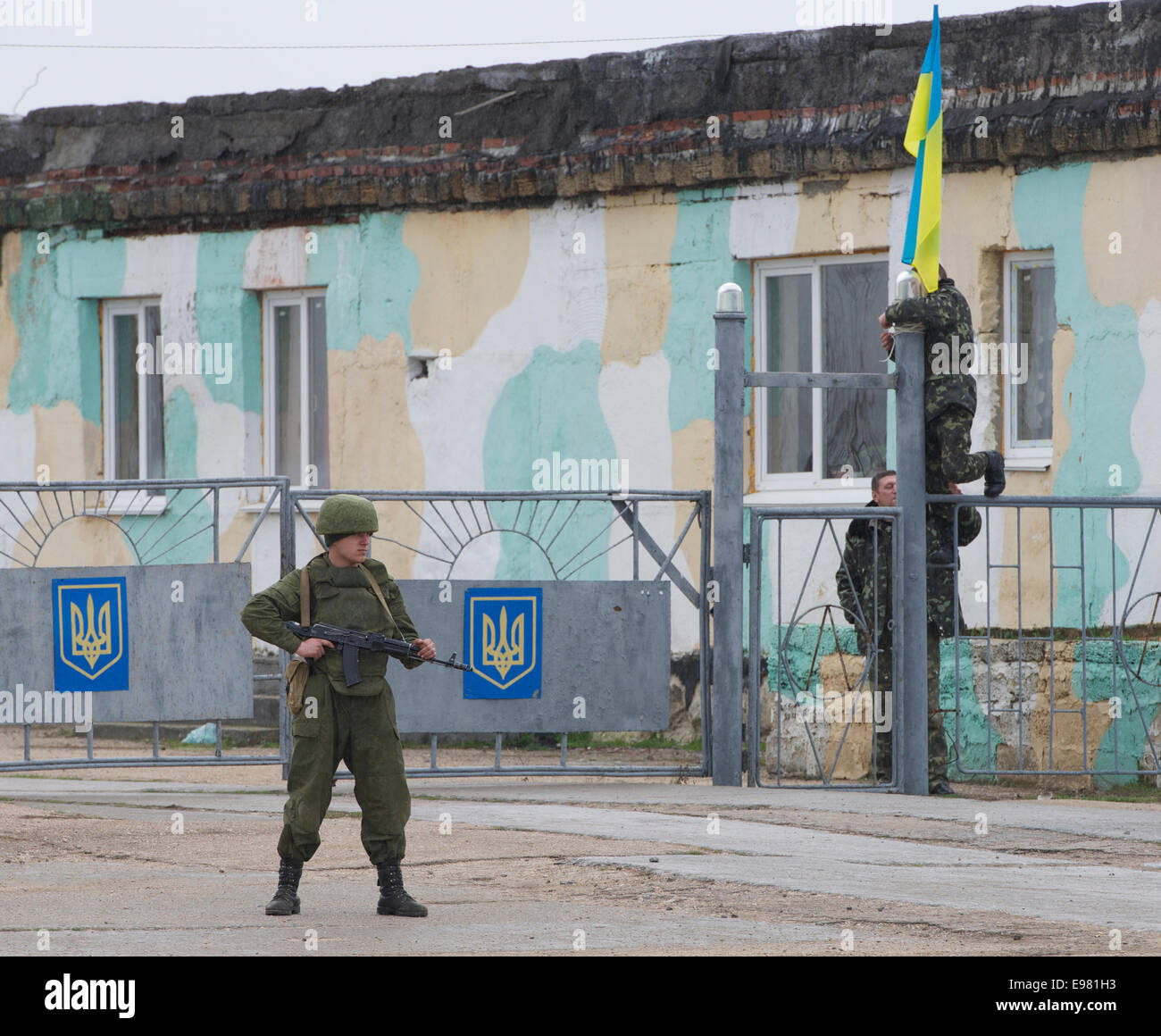 Russian soldiers ukraine hi-res stock photography and images - Alamy