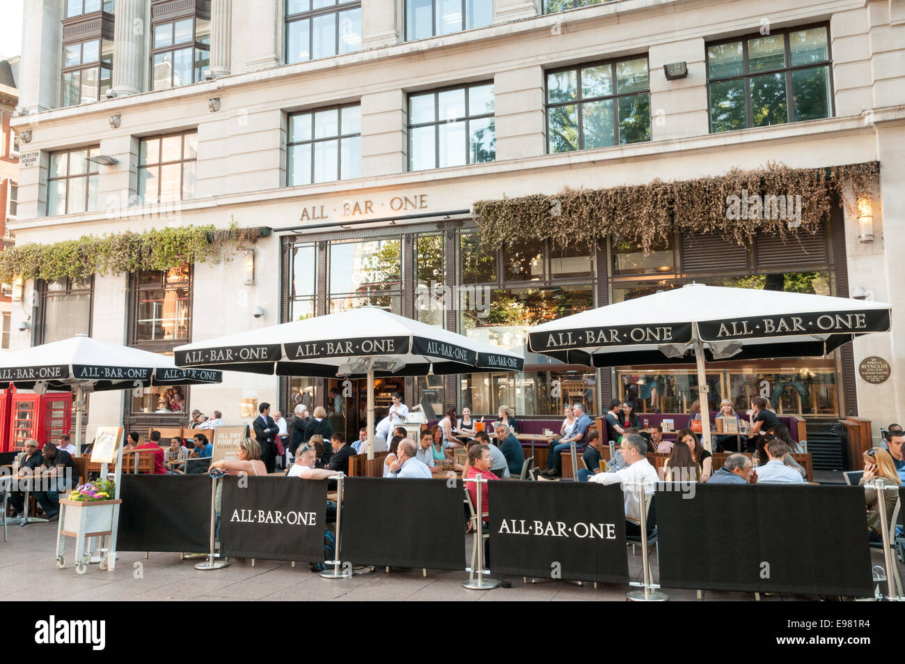 Leicester pub england hi-res stock photography and images - Alamy