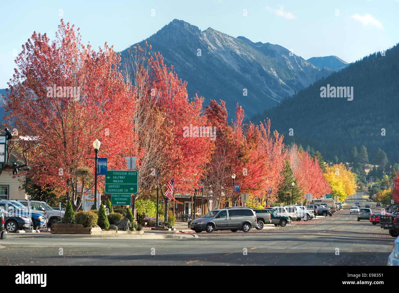 Joseph Oregon's Main Street in autumn Stock Photo Alamy
