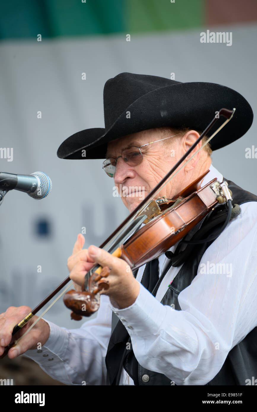 Pappy hi-res stock photography and images - Alamy