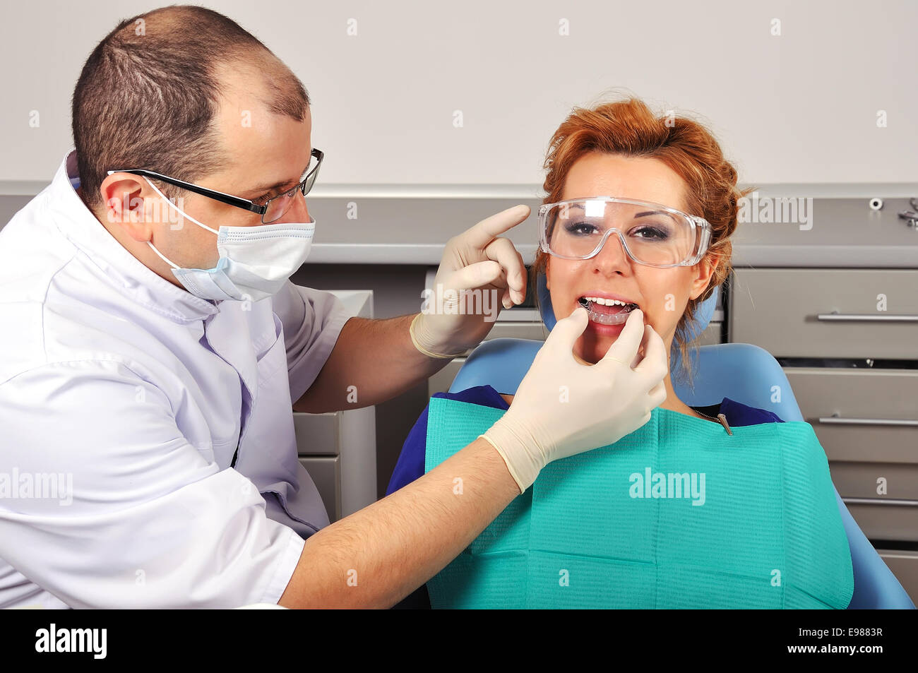 Dental splint hires stock photography and images Alamy