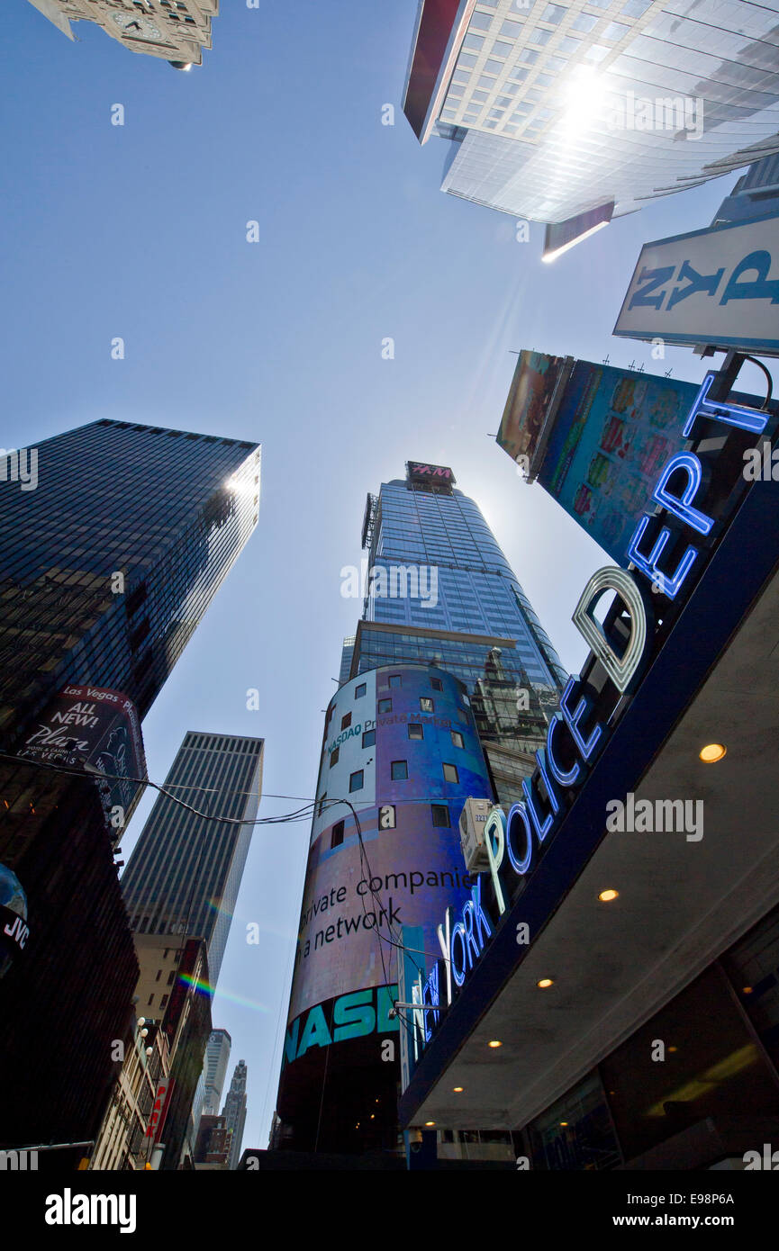 New York Police Department office on Times Square Stock Photo Alamy