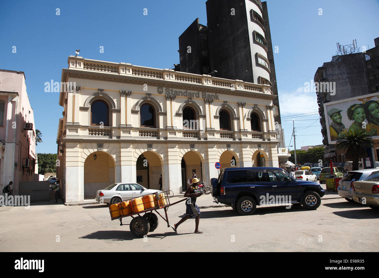Standard bank in the city centre. Beira Mozambique. (Photo Zute