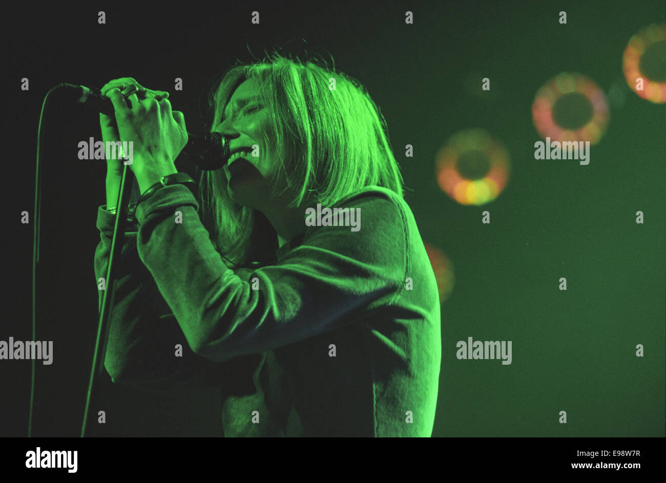 beth-gibbons-and-portishead-in-concert-at-glasgow-barrowland-ballroom
