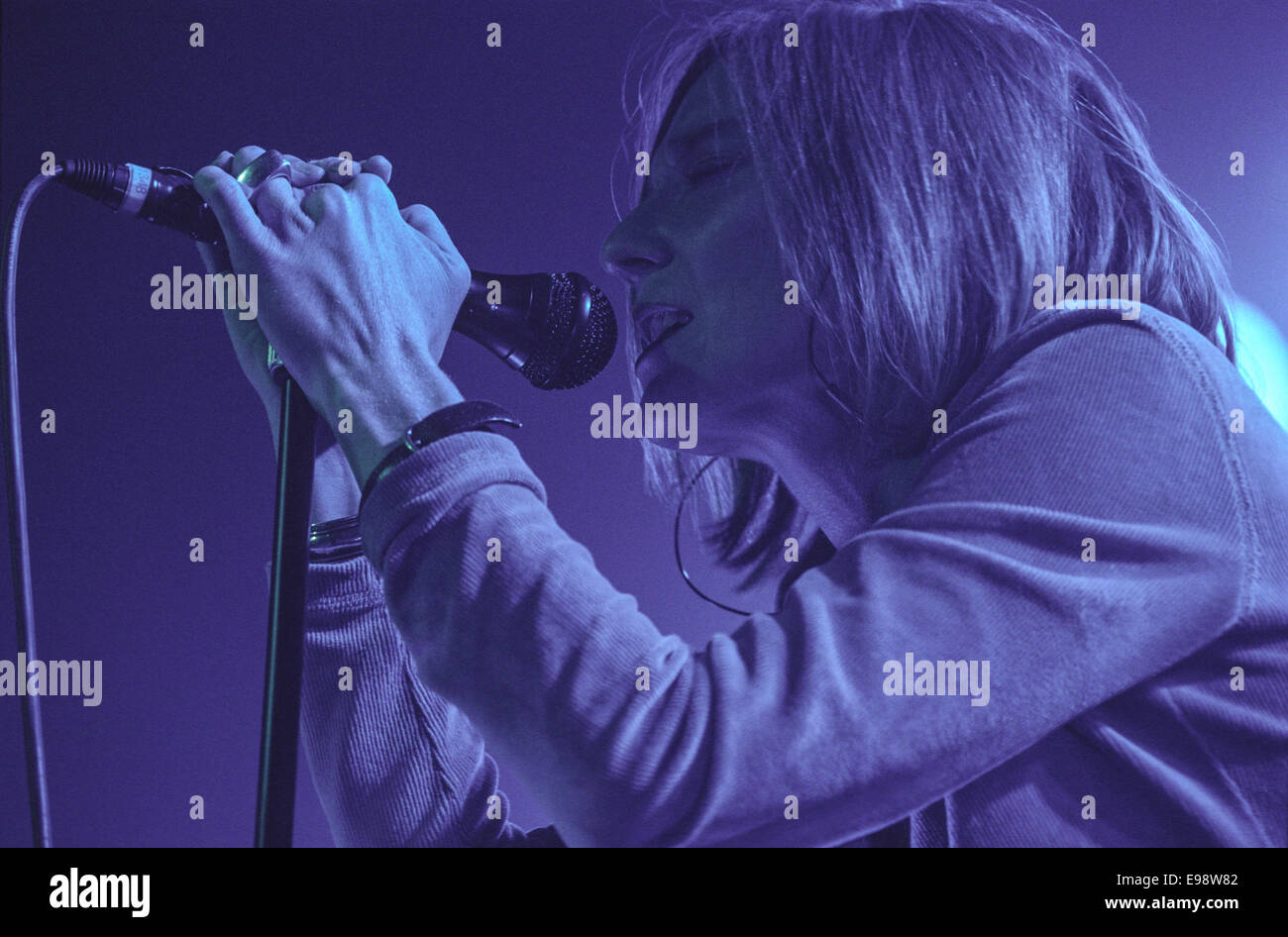 beth-gibbons-and-portishead-in-concert-at-glasgow-barrowland-ballroom