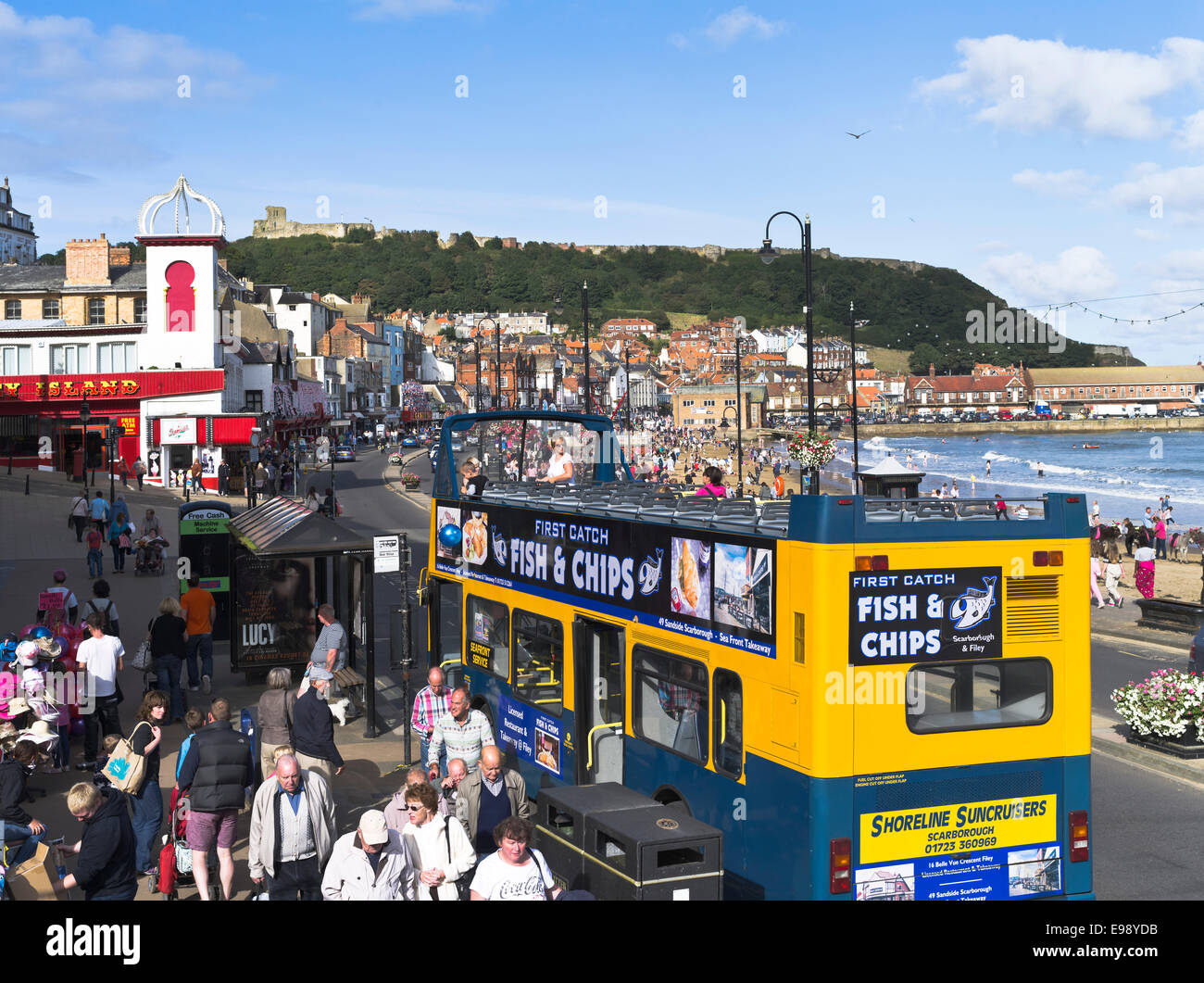 dh South Bay promenade uk SCARBOROUGH NORTH YORKSHIRE Open top bus tourists sea front uk resort people seaside day out seafront england Stock Photo