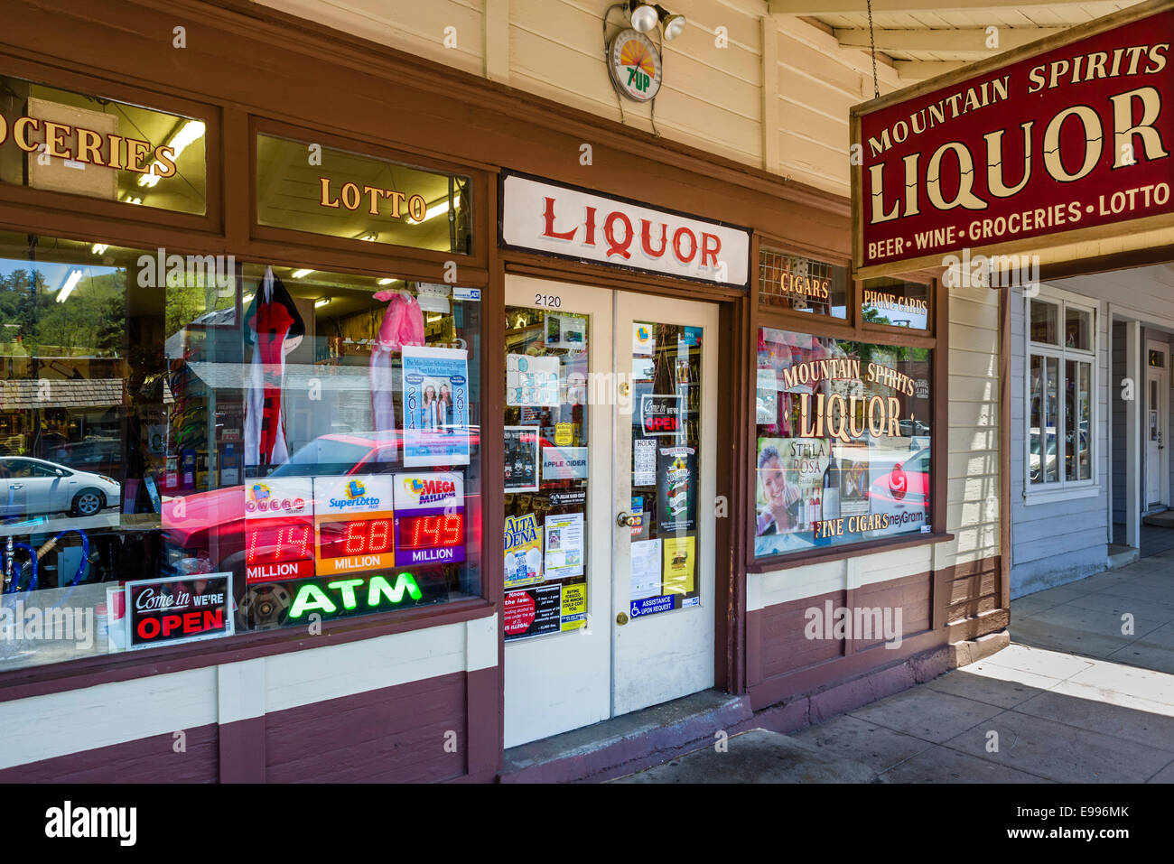 Traditional liquor store on Main Street in the historic old town of Julian, San Diego County, California, USA Stock Photo