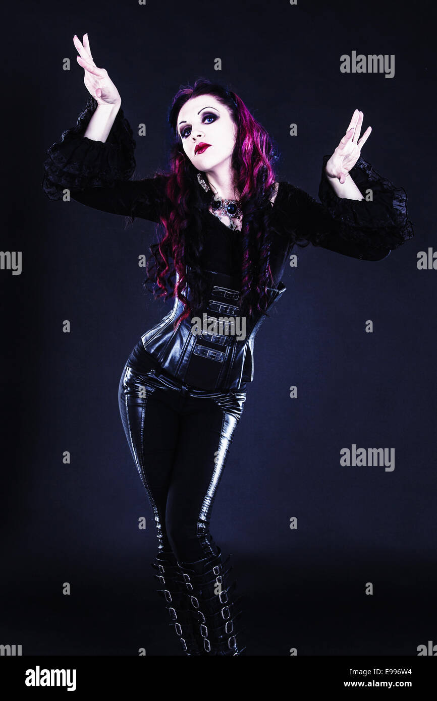 Young goth girl Stock Photo - Alamy