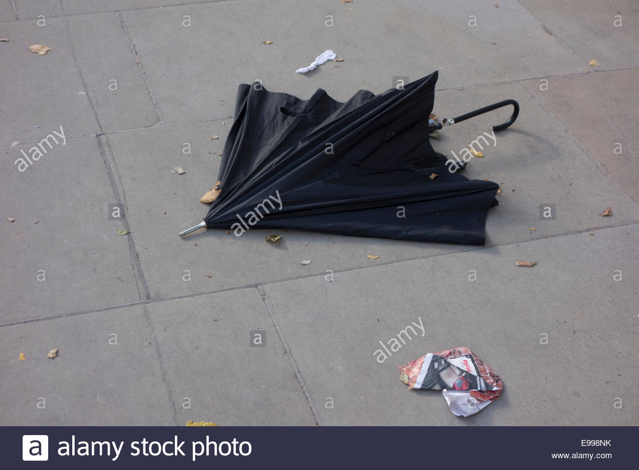 Litter On Pavement High Resolution Stock Photography and Images - Alamy