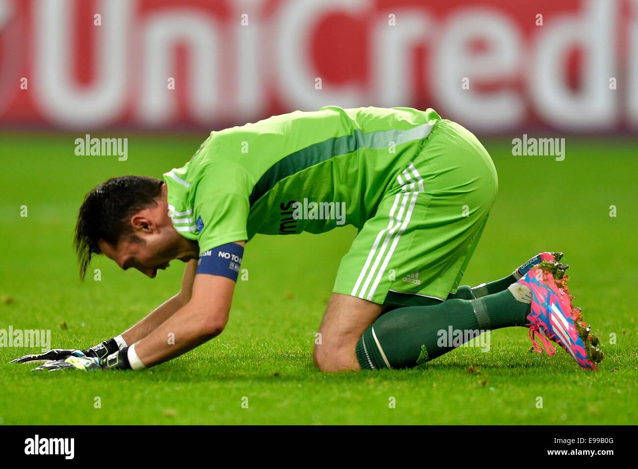 ANDERLECHT, BELGIUM - APRIL 11: 1-1 RSC Anderlecht, goal by Lukas Nmecha of RSC  Anderlecht during the Jupiler Pro League match between RSC Anderlecht Stock  Photo - Alamy